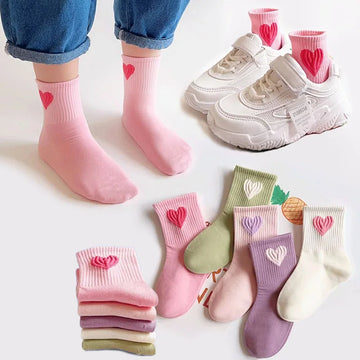 5 Pairs of Children's Socks - Soft, Breathable and Wrinkle-Free with Heart Print for Kids