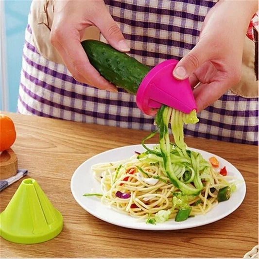 Manual Spiral Grater for Vegetables and Fruit - Multifunctional for Potatoes, Carrots and Creative Cooking