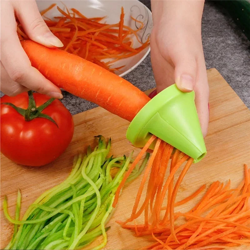 Manual Spiral Grater for Vegetables and Fruit - Multifunctional for Potatoes, Carrots and Creative Cooking